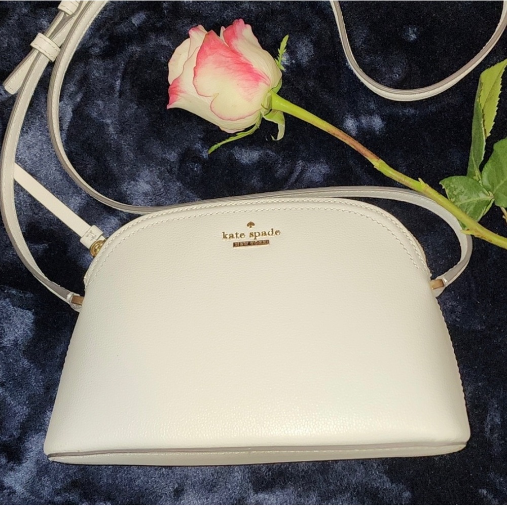 Classy Kate Spade Crossbody ♠️